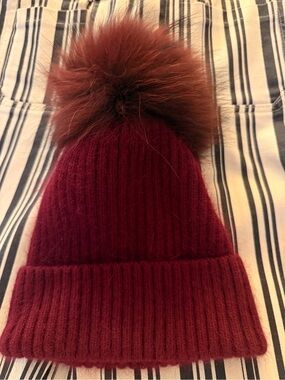 Linda Richards New York Burgundy Wool Angora Genuine Fur Pom Pom Beanie
